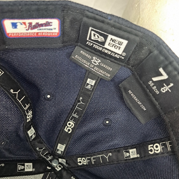 St.Louis Cardinals Cap Size 7-1/8 Fitted Authentic Collection MLB Baseball - Picture 5 of 7